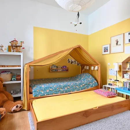 Villa Maison De Familiale, Bel Exterieur, Piscine ! *