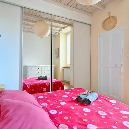 Villa Maison De Familiale, Bel Exterieur, Piscine ! Nimes